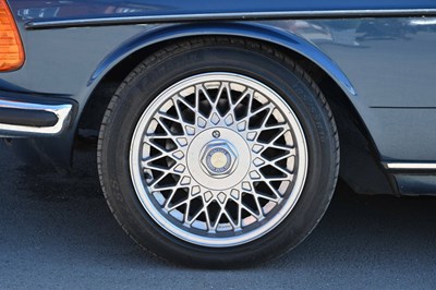 Lot 161 - 1983 Mercedes-Benz 280 CE