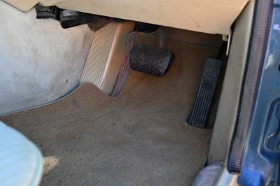 Lot 161 - 1983 Mercedes-Benz 280 CE