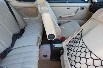 Lot 161 - 1983 Mercedes-Benz 280 CE