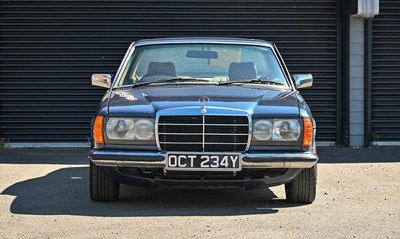 Lot 161 - 1983 Mercedes-Benz 280 CE