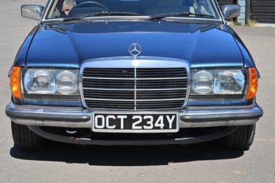 Lot 161 - 1983 Mercedes-Benz 280 CE