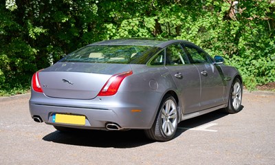 Lot 137 - 2012 Jaguar XJ Premium Luxury V8
