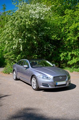 Lot 137 - 2012 Jaguar XJ Premium Luxury V8
