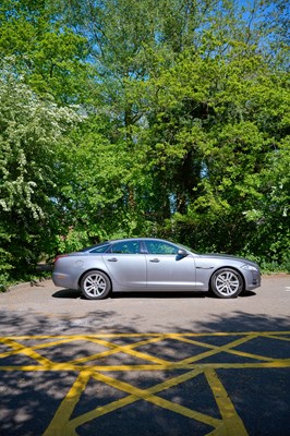 Lot 137 - 2012 Jaguar XJ Premium Luxury V8