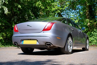 Lot 137 - 2012 Jaguar XJ Premium Luxury V8