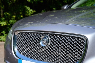 Lot 137 - 2012 Jaguar XJ Premium Luxury V8