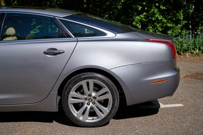 Lot 137 - 2012 Jaguar XJ Premium Luxury V8