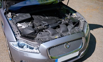 Lot 137 - 2012 Jaguar XJ Premium Luxury V8