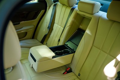 Lot 137 - 2012 Jaguar XJ Premium Luxury V8
