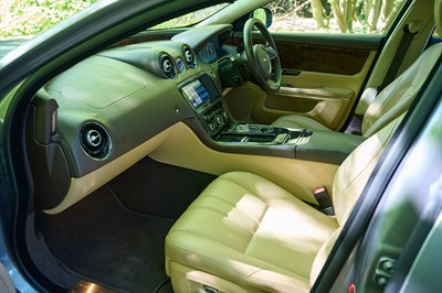Lot 137 - 2012 Jaguar XJ Premium Luxury V8