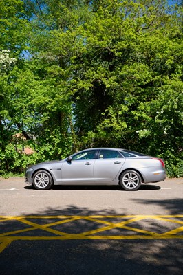 Lot 137 - 2012 Jaguar XJ Premium Luxury V8