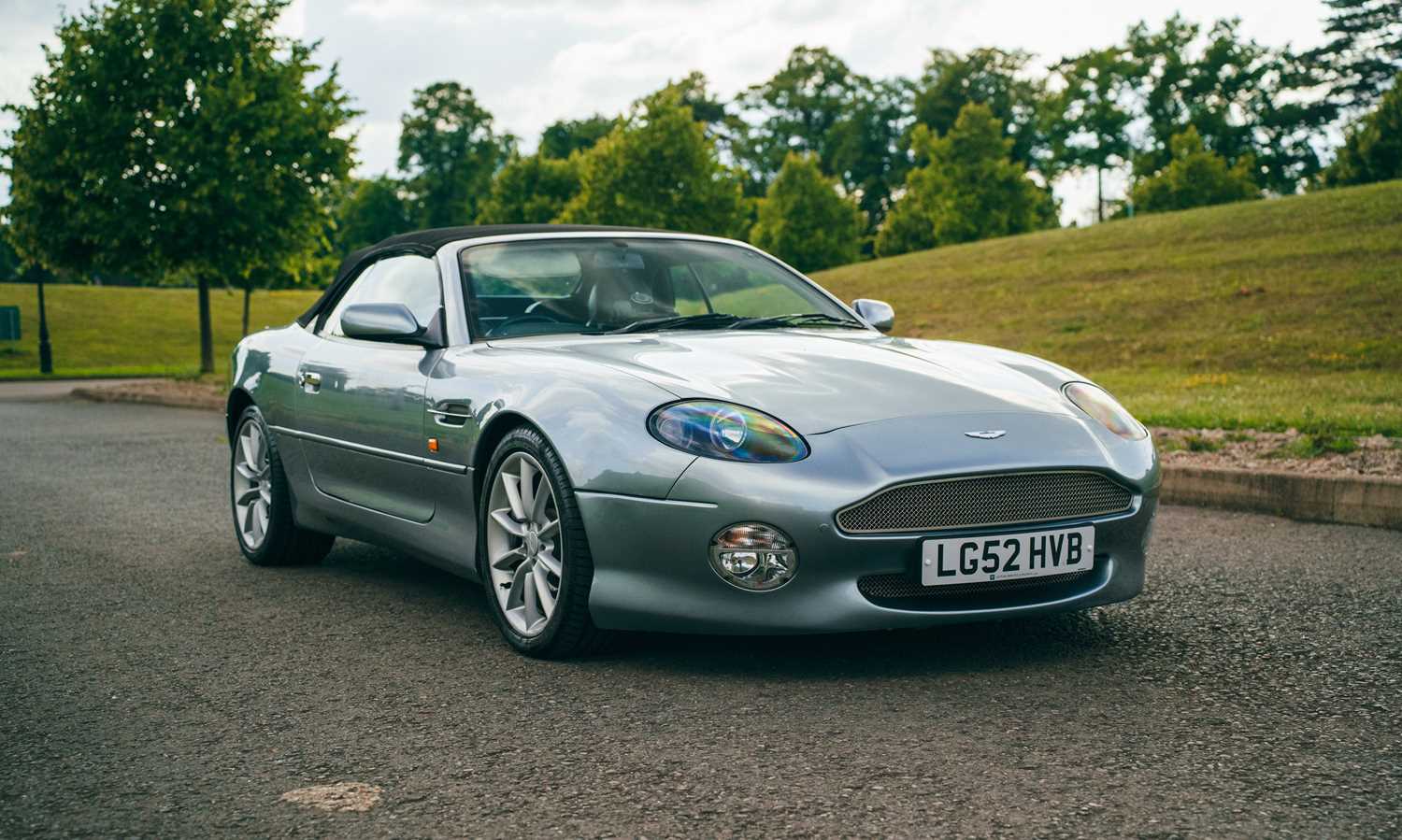 Lot 269 - 2002 Aston Martin DB7 Vantage Volante