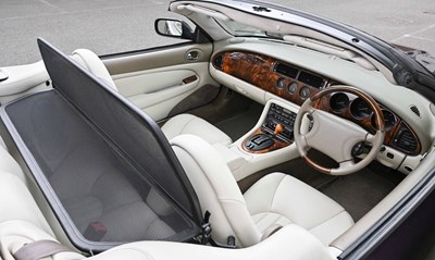 Lot 1998 Jaguar XKR Convertible
