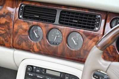 Lot 1998 Jaguar XKR Convertible