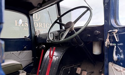 Lot 1946 Austin Lorry