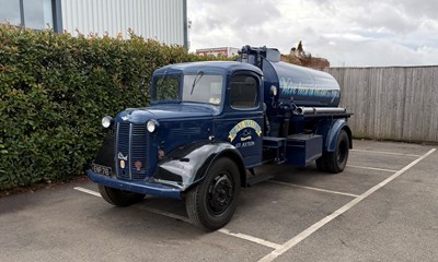 Lot 1946 Austin Lorry