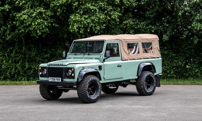 Lot 1989 Land Rover 110 Soft Top