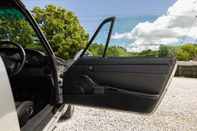 Lot 1997 Porsche 911 (993) Targa