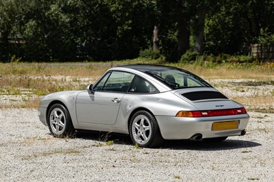 Lot 1997 Porsche 911 (993) Targa