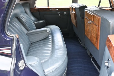 Lot 1962 Bentley S3