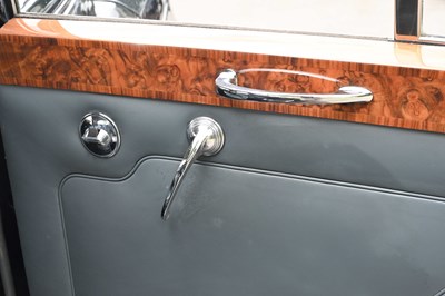 Lot 1962 Bentley S3