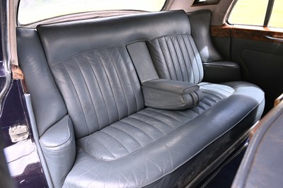 Lot 1962 Bentley S3