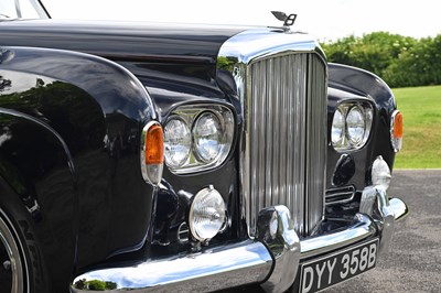 Lot 1962 Bentley S3