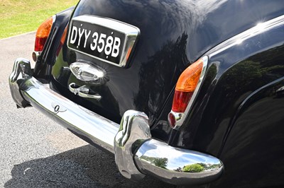 Lot 1962 Bentley S3