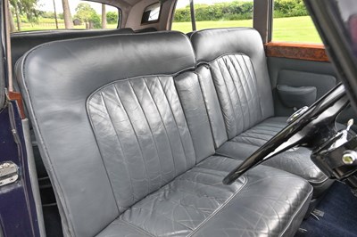Lot 1962 Bentley S3