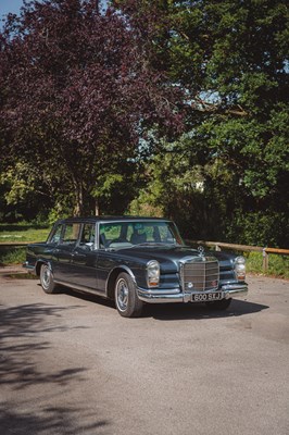 Lot 1965 Mercedes-Benz 600 Grosser