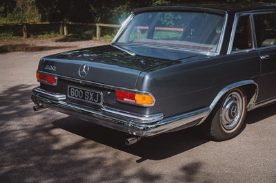 Lot 1965 Mercedes-Benz 600 Grosser