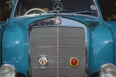 Lot 1956 Mercedes-Benz 220a Ponton