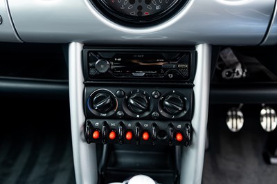 Lot 2006 Mini Cooper S