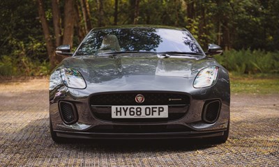 Lot 2018 Jaguar F-Type R-Dynamic Coupé (3.0-litre)