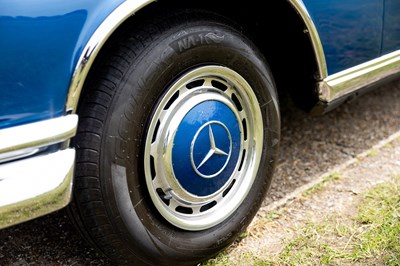 Lot 1965 Mercedes-Benz 300 SE Coupé
