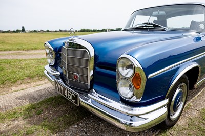 Lot 1965 Mercedes-Benz 300 SE Coupé