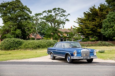 Lot 1965 Mercedes-Benz 300 SE Coupé