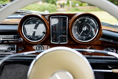 Lot 1965 Mercedes-Benz 300 SE Coupé