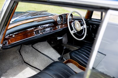 Lot 1965 Mercedes-Benz 300 SE Coupé