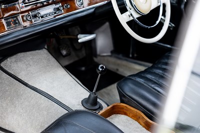 Lot 1965 Mercedes-Benz 300 SE Coupé