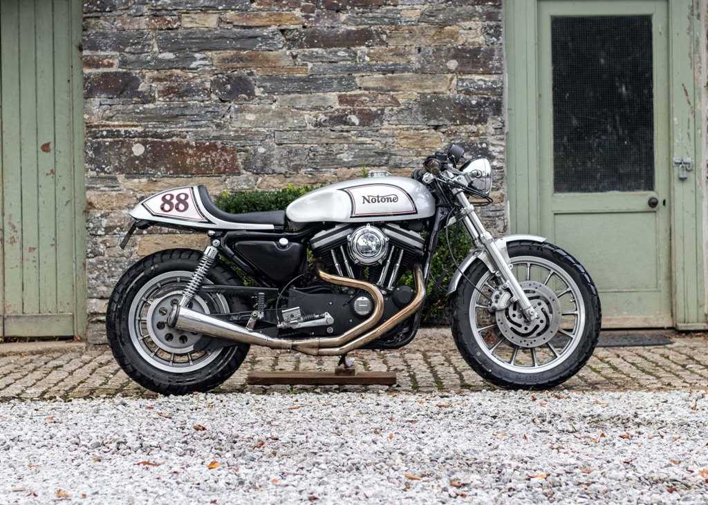 Lot 103 - 2002 Notone  883