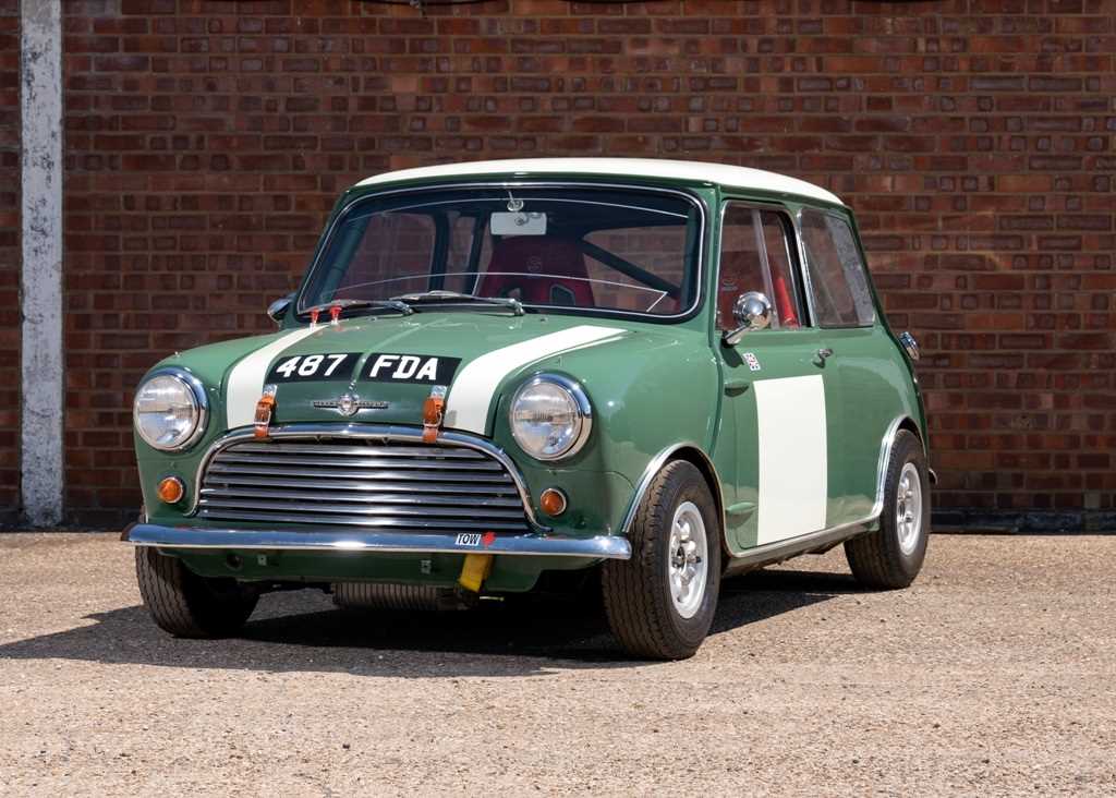 Mini Cooper S (1964) Solido 1/18 Comme neuve Sans boite Mini Cooper S (1964) Solido 1/18 Comme neuve Sans boite