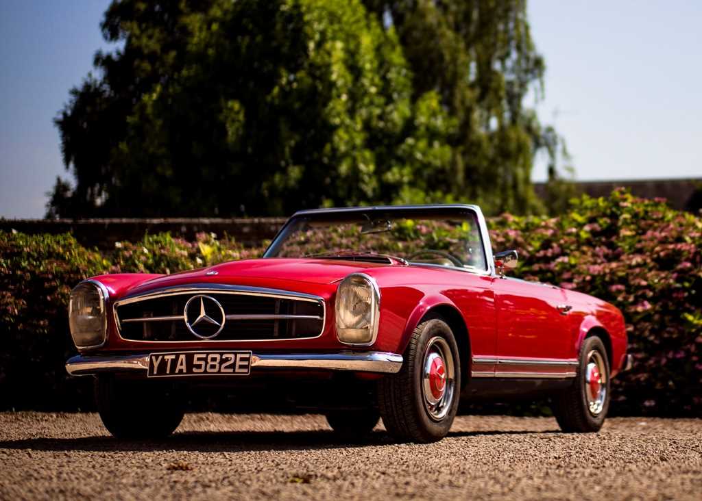 Lot 174 - 1967 Mercedes-Benz 230 SL Pagoda